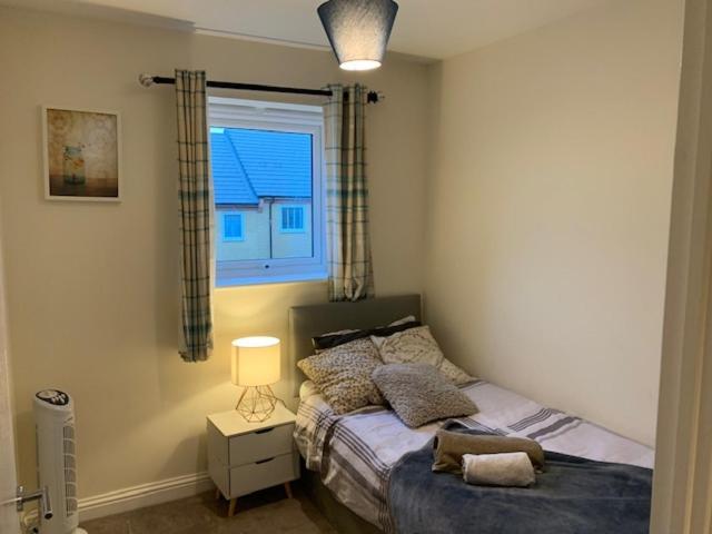 Alpha, Private Double Room, City Centre, Free Parking, Sittingbourne, Kent Exterior foto